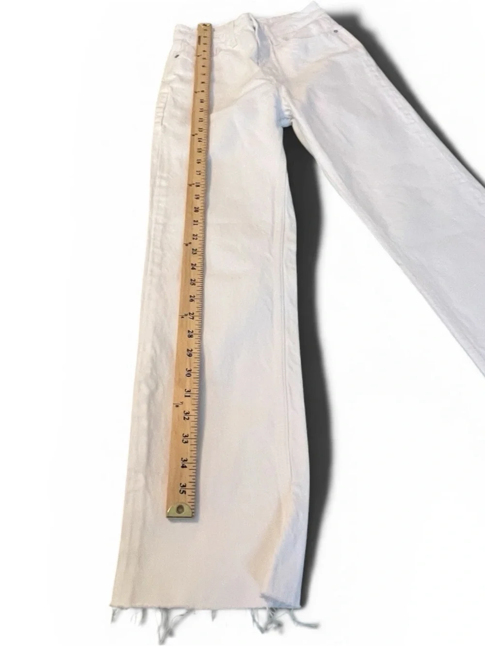 Zara White Straight Leg Jeans Raw Hem Denim Pants Coastal Chic Size 2 Hamptons - Picture 5 of 6